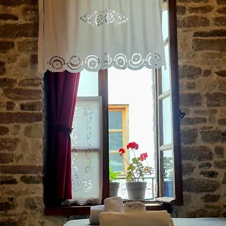4 Hotel 3*