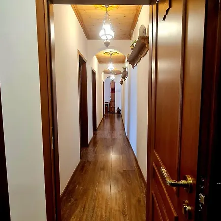 Hotel 4 Gjirokastër