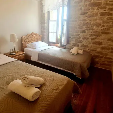 Hotel 4