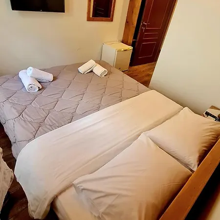 Hotel 4 Gjirokastër